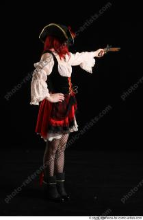 06 2018 01 DARINA PIRATE WITH OLD GUN